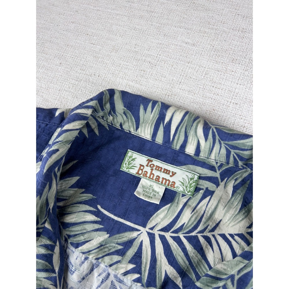 Tommy Bahama Mens XL‎ Silk Hawaiian Shirt Blue Palm Leaf Short Sleeve Button Up - Picture 5 of 7